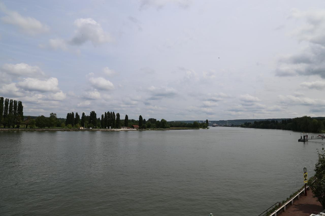 Hotel Le Saint Pierre Rouen Zewnętrze zdjęcie